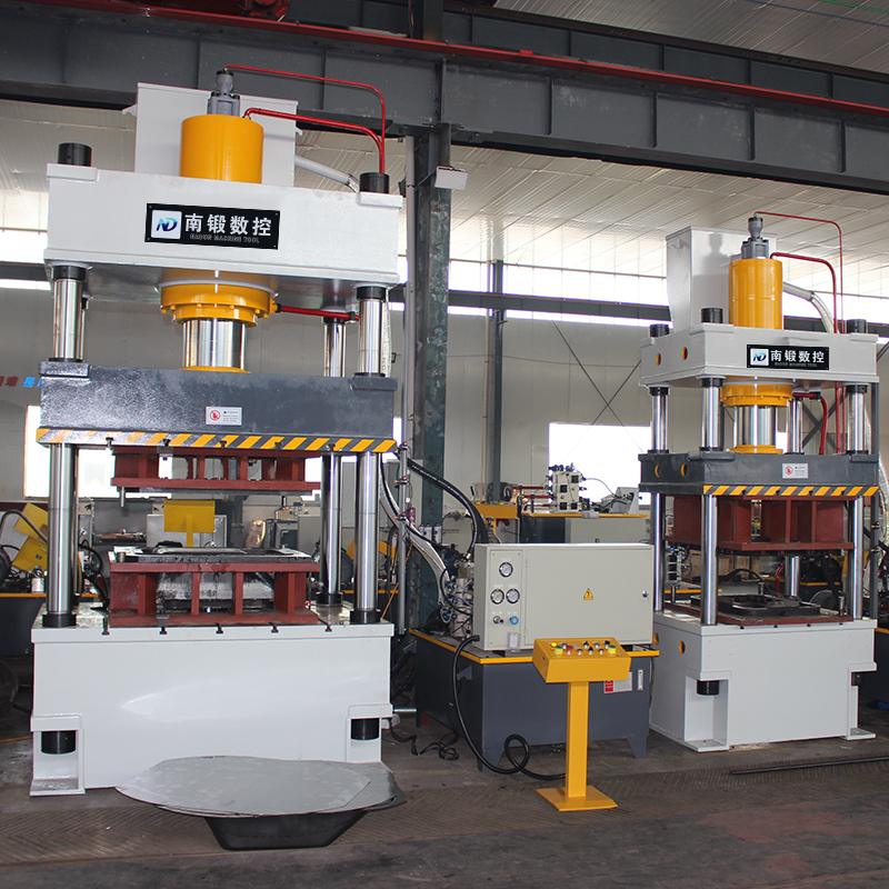 手推車設(shè)備 小推車成型液壓機(jī) 灰斗車?yán)鞕C(jī)  