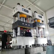 滕州1000噸石墨棒 石墨電極棒 碳棒粉末成型四柱油壓機