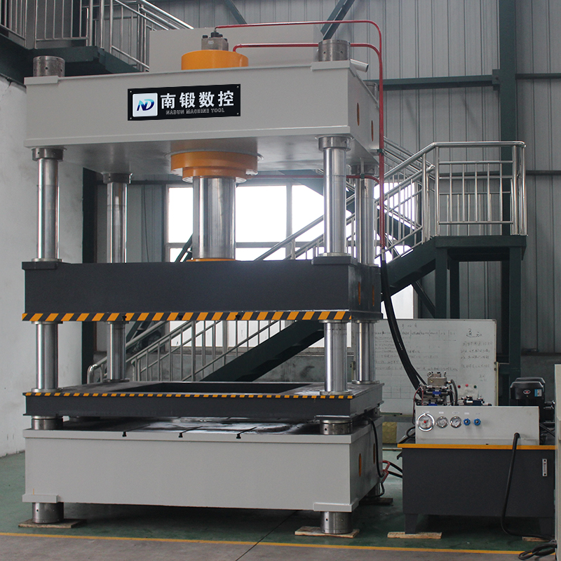 400t四梁四柱油壓機(jī) 硅酸鈣板成型油壓機(jī)