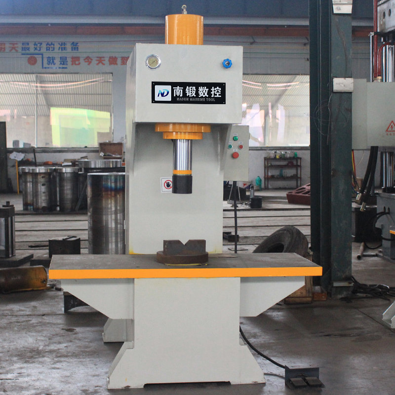 63T單臂油壓機,63TC形壓裝校直油壓機