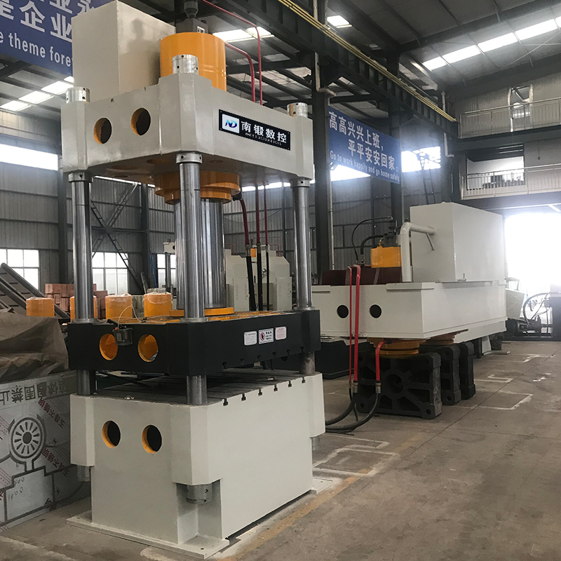 315T三梁四柱油壓機,315噸不銹鋼拉伸成型油壓機